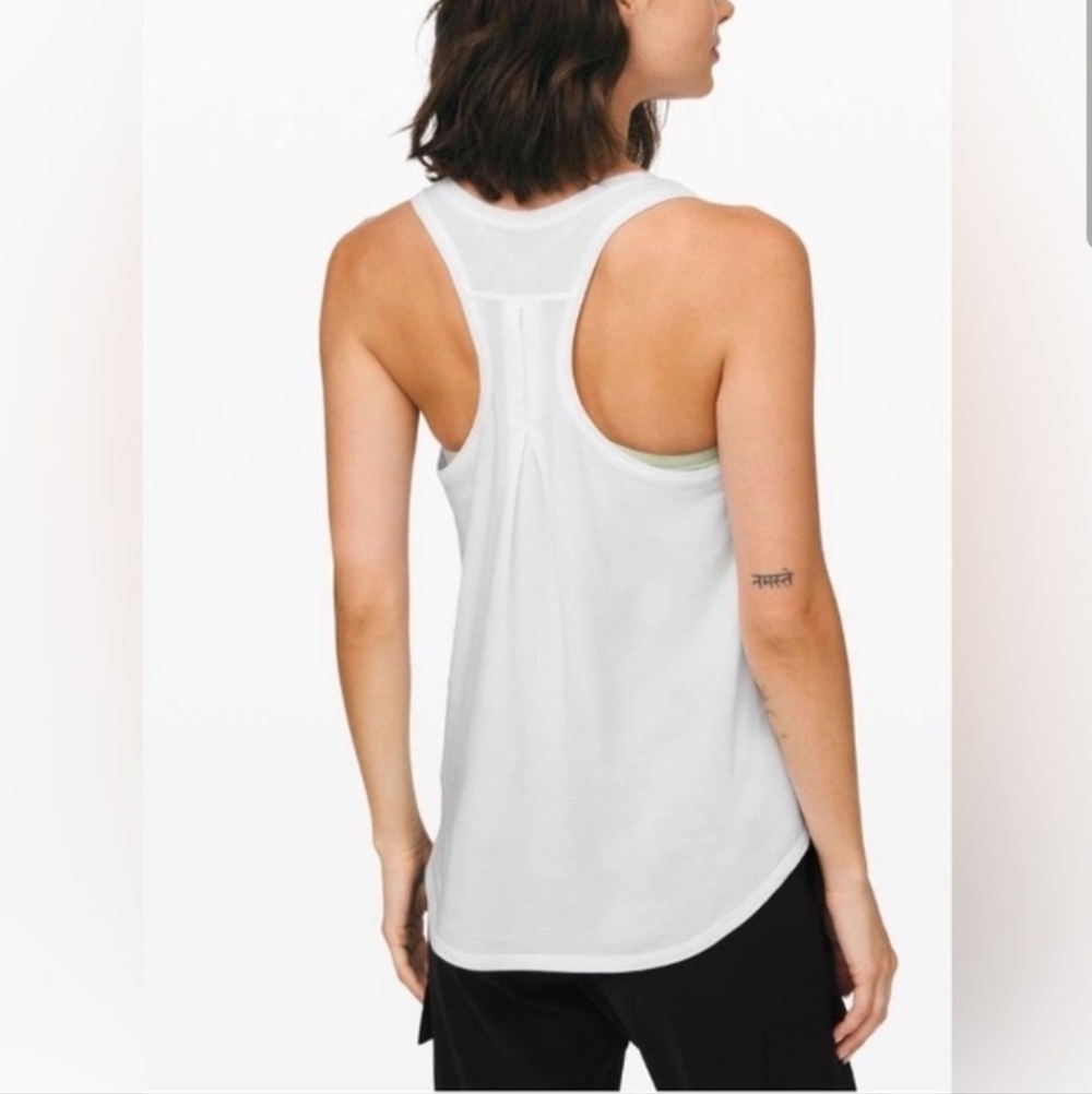🛍 Lululemon Love Tank *Pleated White Cotton Racerback Tank Top Athletic Yoga - Picture 2 of 14